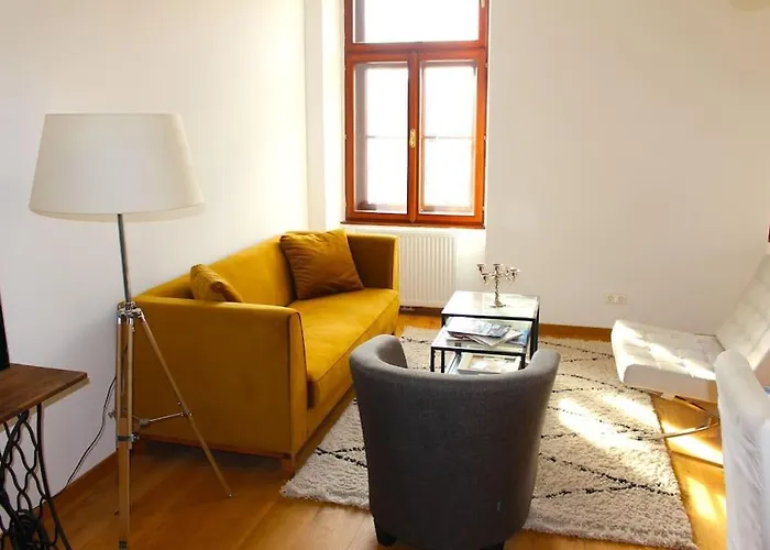 Apartment Paraderma Im Zentrum Bei Wien Baden